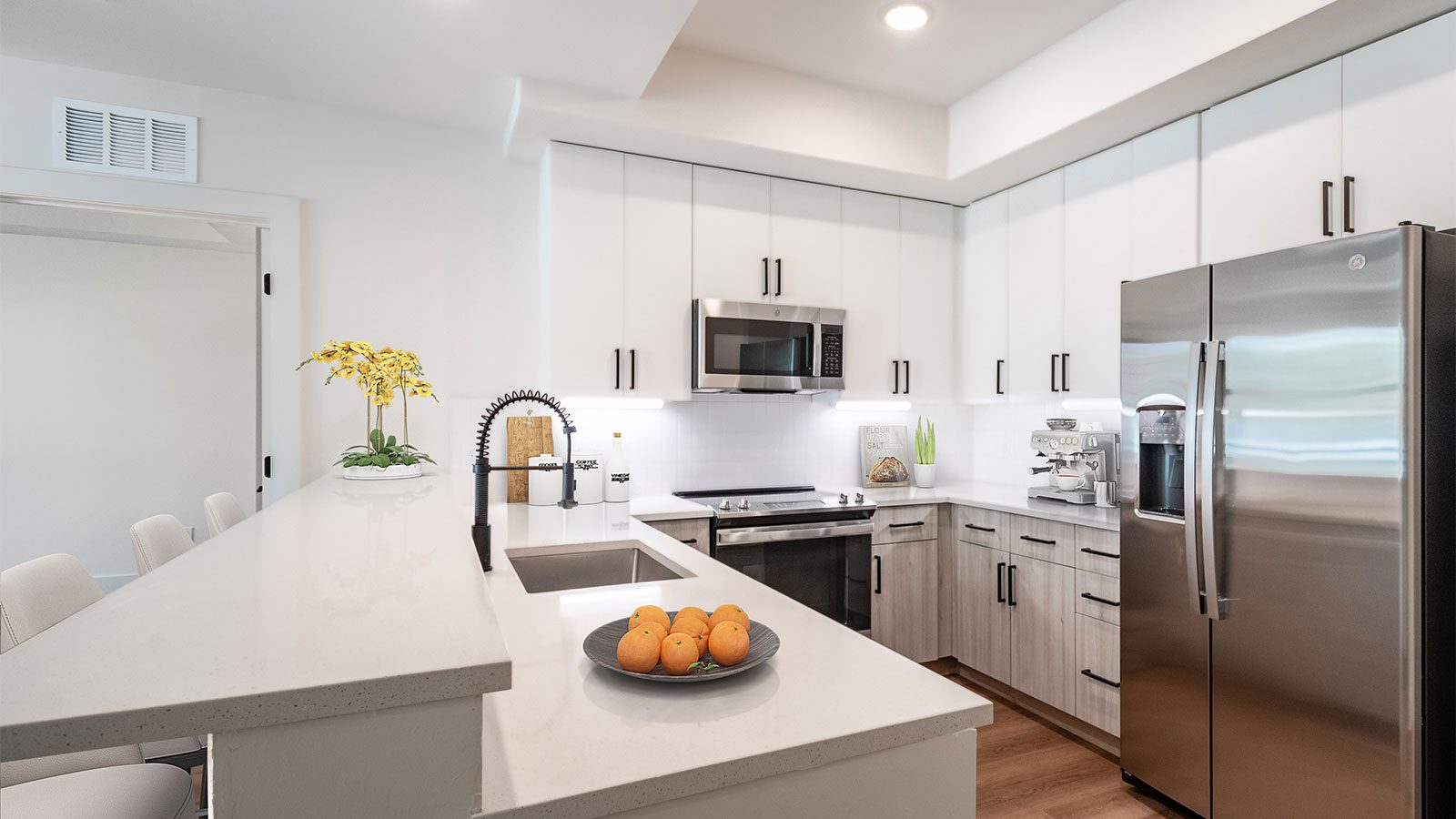 Photo Gallery The Ivy